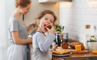 Healthy lunch and snack ideas for busy mums with little kids