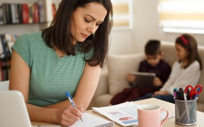 6 Strategies to manage work and family in the school holidays